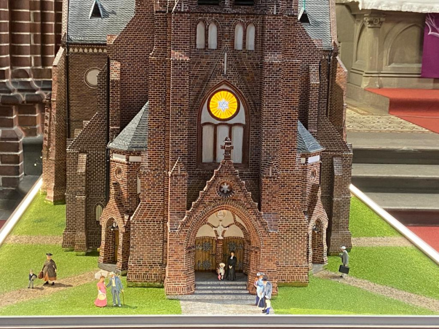 Hl. Messe am Sonntag, den 06.04.2025 ab 15.00 Uhr in der Erlöserkirche in Lichtenberg